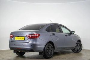 Седан ВАЗ (LADA) Vesta 2018 года, 779000 рублей, Оренбург
