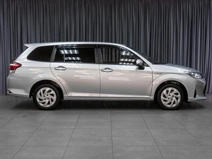 Универсал Toyota Corolla Fielder 2019 года, 1399000 рублей, Тюмень