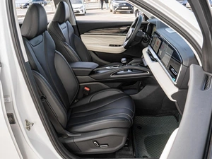 Внедорожник Geely Monjaro 2023 года, 2995000 рублей, Краснодар