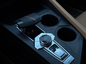 Лифтбек Changan UNI-V 2022 года, 2079000 рублей, Ижевск