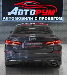 Седан Kia K5 2018 года, 1750000 рублей, Красноярск