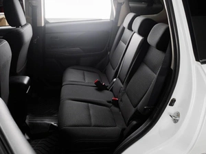Внедорожник Mitsubishi Outlander 2018 года, 1799000 рублей, Тюмень