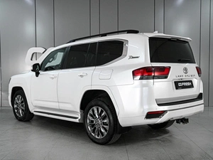 Внедорожник Toyota Land Cruiser 2022 года, 9899000 рублей, Аксай