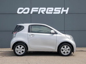 Хетчбэк Toyota iQ 2013 года, 1070000 рублей, Краснодар
