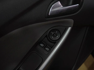 Седан Ford Focus 2012 года, 744000 рублей, Воронеж