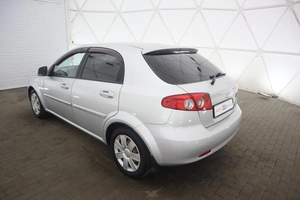 Хэтчбек 4 дв. Chevrolet Lacetti 2011 года, 640000 рублей, Орёл