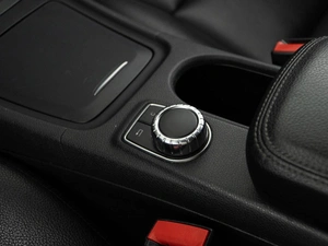 Седан Mercedes-benz CLA-класс 2013 года, 1398999 рублей, Москва