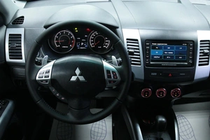 Внедорожник Mitsubishi Outlander 2011 года, 1298000 рублей, Солонцы
