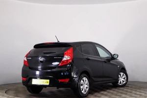 Седан Hyundai Solaris 2013 года, 659000 рублей, Пермь