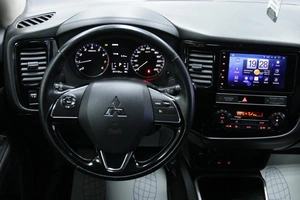 Внедорожник Mitsubishi Outlander 2018 года, 2098000 рублей, Солонцы