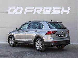 Внедорожник Volkswagen Tiguan 2017 года, 2140000 рублей, Краснодар