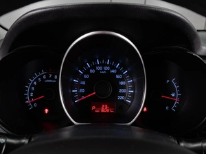 Седан Kia Rio 2011 года, 924000 рублей, Тюмень