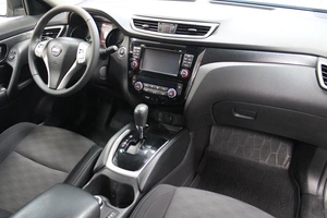 Внедорожник Nissan X-Trail 2018 года, 2346000 рублей, Красноярск