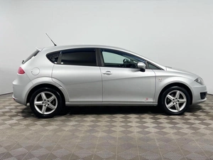 Хетчбэк SEAT Leon 2012 года, 710900 рублей, Казань