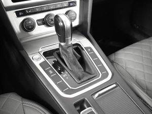 Седан Volkswagen Passat 2019 года, 2150000 рублей, Казань