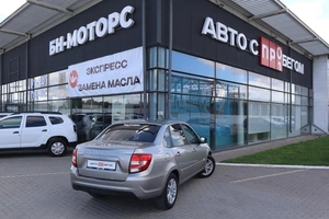 Седан ВАЗ (LADA) Granta 2022 года, 750000 рублей, Мирное
