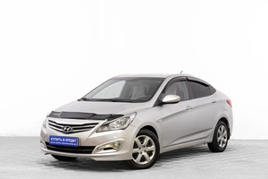 Седан Hyundai Solaris 2016 года, 1189000 рублей, Барнаул