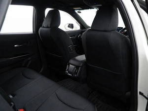 Седан Toyota Crown 2018 года, 3098077 рублей, Москва