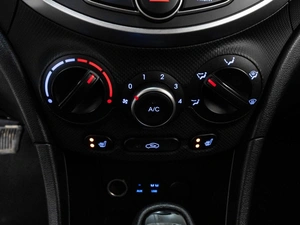 Хетчбэк Hyundai Solaris 2016 года, 1130000 рублей, Ставрополь