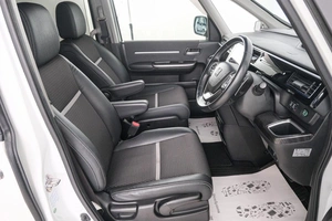 Минивэн Honda Stepwgn Spada 2015 года, 1699000 рублей, Красноярск