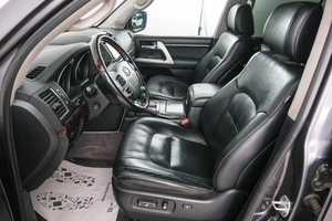 Внедорожник Toyota Land Cruiser 2012 года, 3799000 рублей, Красноярск