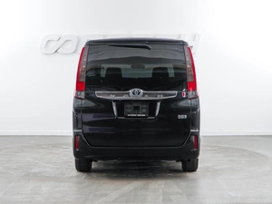 Минивэн Toyota Noah 2014 года, 1687050 рублей, Москва