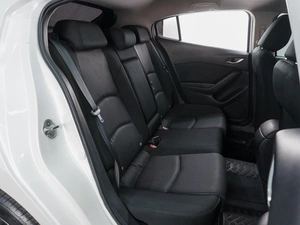 Хетчбэк Mazda 3 2013 года, 1239000 рублей, Сургут