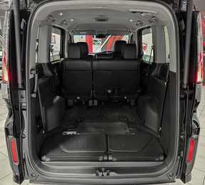 Минивэн Honda Stepwgn Spada 2021 года, 3037000 рублей, Красноярск