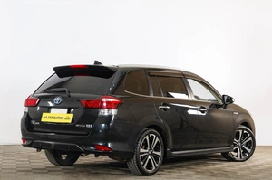 Универсал Toyota Corolla Fielder 2017 года, 1659000 рублей, Тюмень