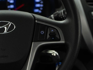 Седан Hyundai Solaris 2015 года, 998999 рублей, Москва