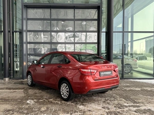 Седан ВАЗ (LADA) Vesta 2016 года, 750000 рублей, Уфа