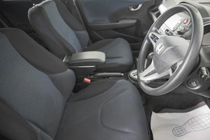 Хетчбэк Honda Fit 2009 года, 799000 рублей, Кемерово