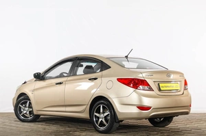Седан Hyundai Solaris 2014 года, 1049000 рублей, Тюмень