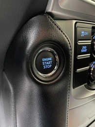 Внедорожник Toyota Land Cruiser Prado 2021 года, 7797000 рублей, Солонцы