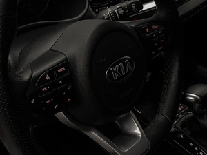 Внедорожник Kia Stonic 2020 года, 1545000 рублей, Красноярск