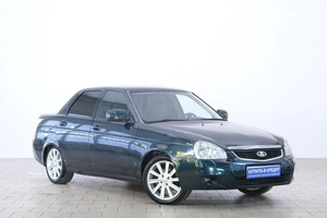 Седан ВАЗ (LADA) Priora 2007 года, 389000 рублей, Омск