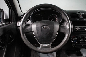 Седан ВАЗ (LADA) Granta 2022 года, 599000 рублей, Сургут