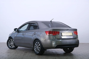 Седан Kia Cerato 2009 года, 979000 рублей, Омск