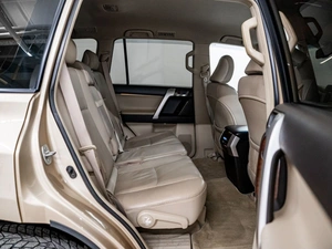 Внедорожник Toyota Land Cruiser Prado 2010 года, 2650000 рублей, Красноярск