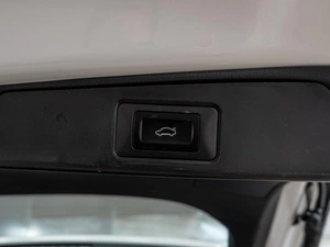 Внедорожник Toyota RAV4 2025 года, 4140000 рублей, Краснодар