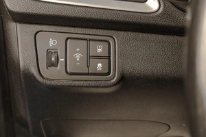 Седан Hyundai Solaris 2018 года, 939000 рублей, Челябинск