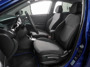 Седан Hyundai Solaris 2013 года, 949000 рублей, Воронеж