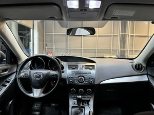 Седан Mazda 3 2012 года, 947000 рублей, Красноярск