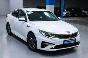 Седан Kia Optima 2018 года, 1603000 рублей, Солонцы