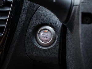 Внедорожник Nissan Juke 2016 года, 1340000 рублей, Краснодар