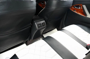 Седан Toyota Camry 2010 года, 1379000 рублей, Тюмень