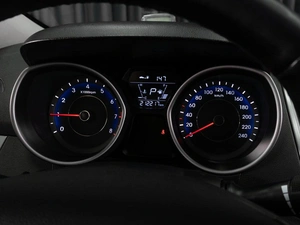 Седан Hyundai Elantra 2015 года, 1149000 рублей, Тюмень