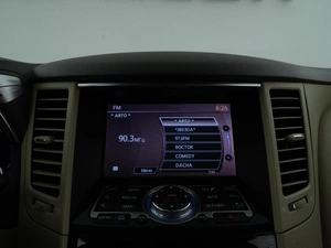 Внедорожник Infiniti QX70 2015 года, 2549999 рублей, Москва