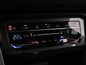 Внедорожник Volkswagen Tiguan 2021 года, 2900000 рублей, Краснодар