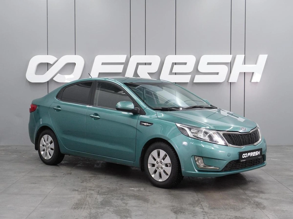 Седан Kia Rio 2012 года, 758000 рублей, Воронеж